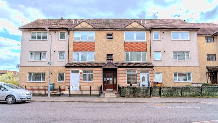 3 Bedroom Flat To Rent In Pendeen Crescent, Glasgow, G33