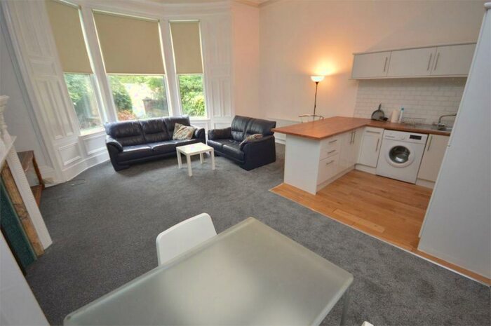 2 Bedroom Apartment To Rent In Claremont Terrace, Thornhill, Sunderland, Tyne & Wear, SR2