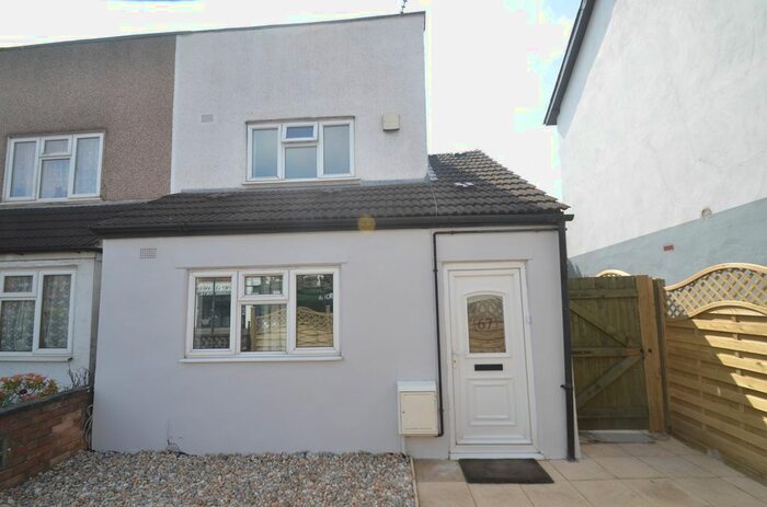 2 Bedroom End Of Terrace House To Rent In Croydon Road, Beckenham, BR3