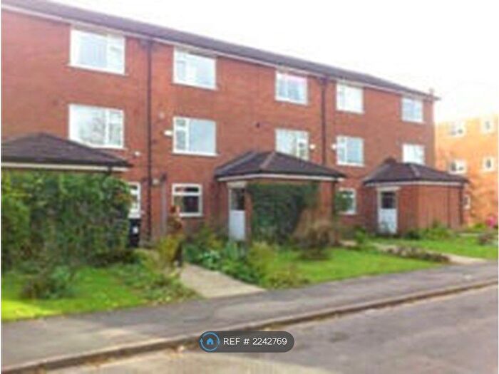 2 Bedroom Flat To Rent In Cheadle Hulme, Cheadle Hulme, Cheadle, SK8