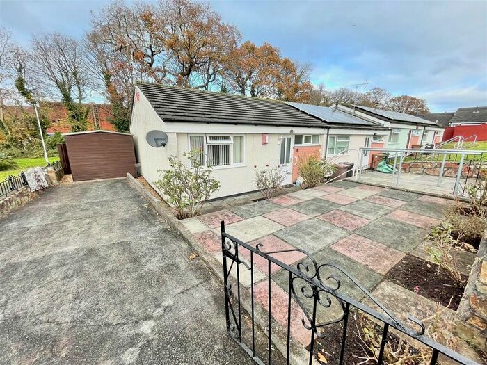 1 Bedroom Semi-Detached Bungalow To Rent In Shakespeare Road, Plymouth, PL5