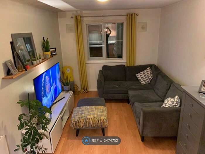 1 Bedroom Flat To Rent In Maplin Park, Slough, SL3