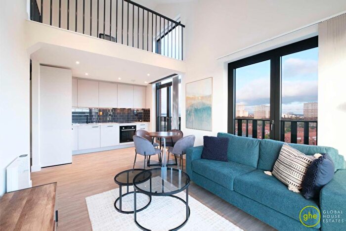 2 Bedroom Flat To Rent In Glasswater Locks, Pitt Street, Birmingham, B4