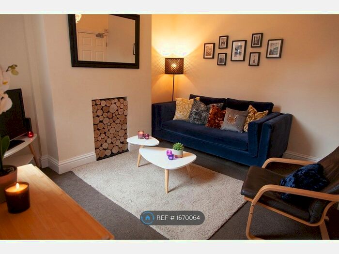 4 Bedroom End Of Terrace House To Rent In Emmanuel Street, Preston, PR1