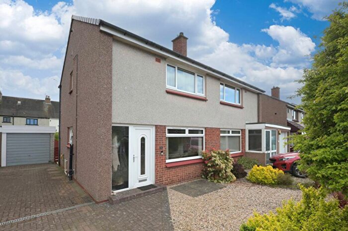 3 Bedroom Semi Detached House For Sale In Katrine Drive, Crossford, KY12