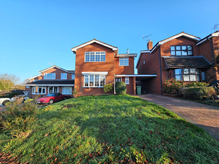 4 Bedroom Link Detached House To Rent In Manor Farm Road, Little Haywood, ST18