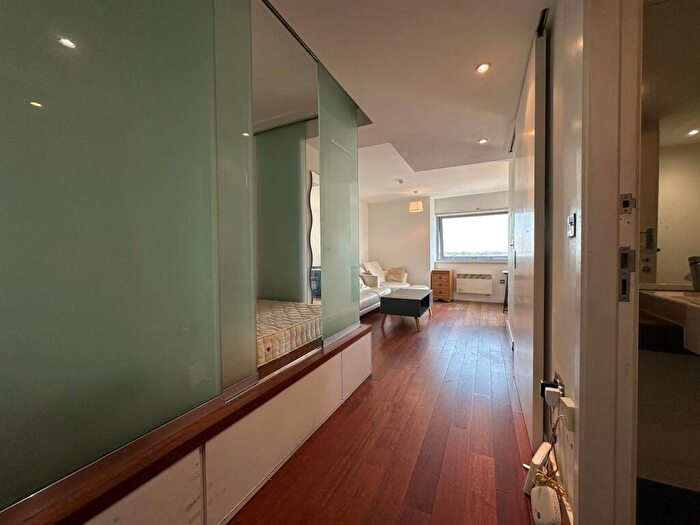 1 Bedroom House To Rent In Beetham Tower, Old Hall St, Liverpool, L3