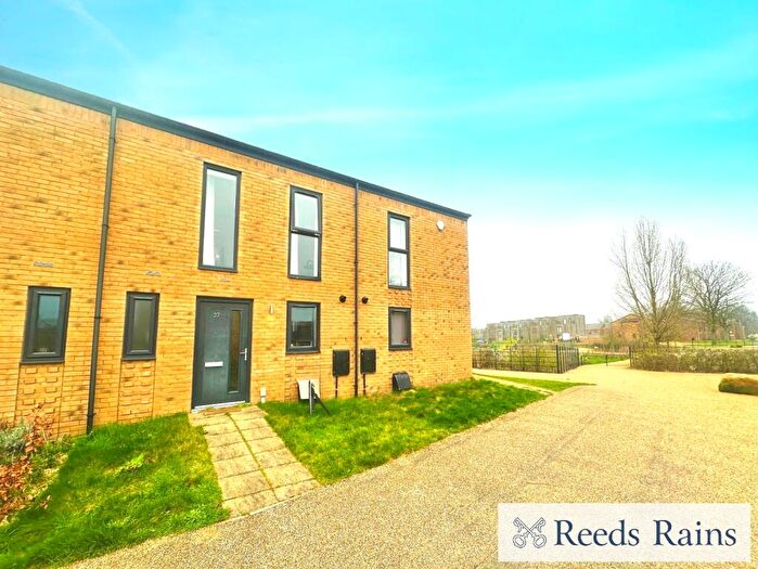 2 Bedroom Terraced House To Rent In Shergar Way, Salford, Greater Manchester, M6