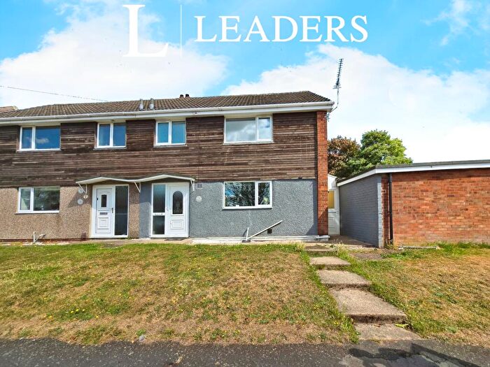 3 Bedroom Semi-Detached House To Rent In Newbolt Avenue, DN17