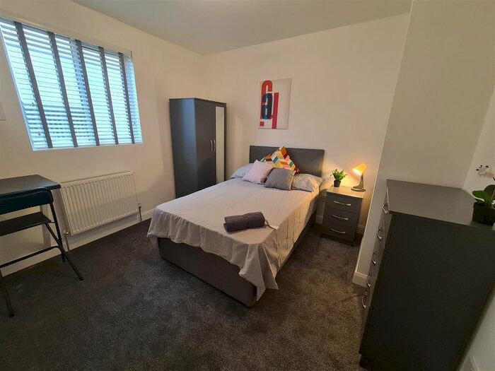 1 Bedroom Property To Rent In Worcester Road, Bromsgrove, B61