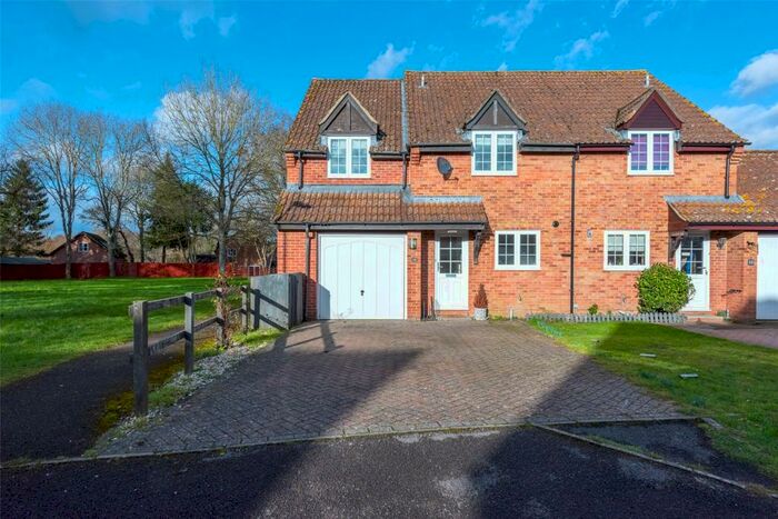 3 Bedroom Semi-Detached House To Rent In Keeps Mead, Kingsclere, Newbury, Hampshire, RG20