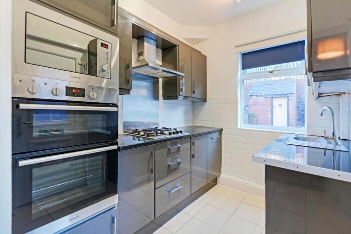 3 Bedroom House To Rent In Blair Athol Road, Sheffield, S11