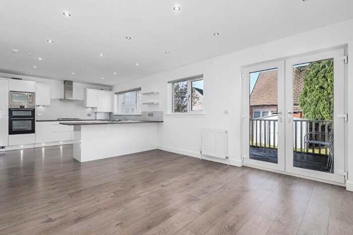 4 Bedroom Semi Detached House To Rent In Maybole Crescent, Newton Mearns, East Renfrewshire, G77