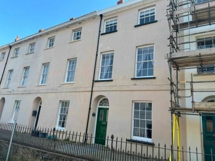 5 Bedroom Terraced House To Rent In Castle Terrace, Haverfordwest, SA61