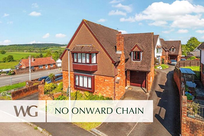 3 Bedroom Detached House For Sale In Tedburn St. Mary, Exeter, EX6