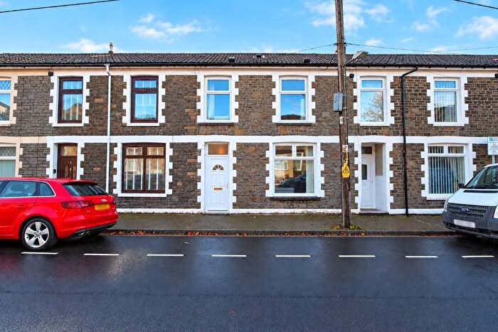 3 Bedroom Terraced House For Sale In Llwynmadoc Street, Graigwen, Pontypridd, CF37