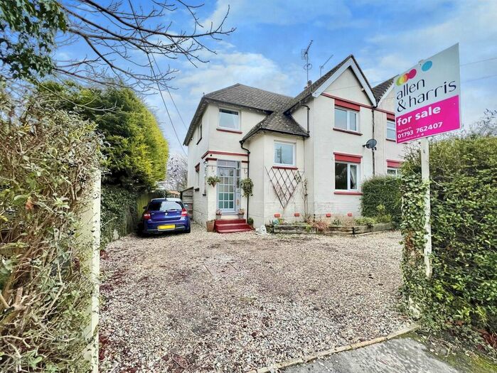 3 Bedroom Semi-Detached House For Sale In The Malthouse, Ashbury, Swindon, SN6