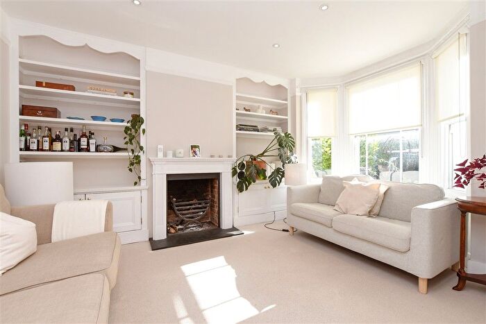 3 Bedroom Terraced House For Sale In Vincent Road, Dorking, Surrey, RH4