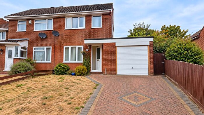 3 Bedroom Semi-Detached House To Rent In Bishopstone, Bradville, Milton Keynes, MK13