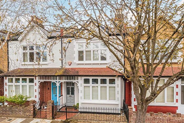 4 Bedroom Terraced House For Sale In Christchurch Avenue, Teddington, TW11