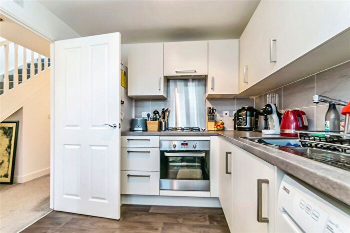 2 Bedroom Semi-Detached House For Sale In Hoadley Road, Horley, Surrey, RH6
