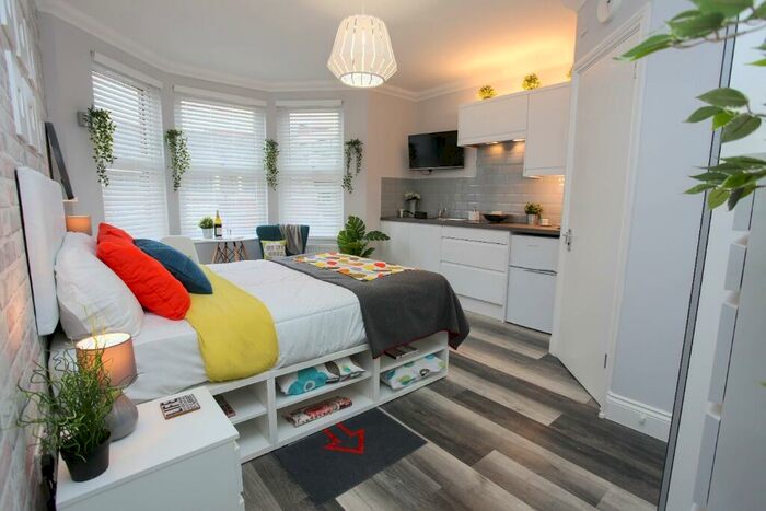 Studio To Rent In Victoria St, Dunstable, LU6