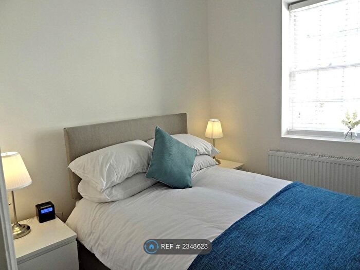1 Bedroom Flat To Rent In Lansdowne Place, Hove, BN3