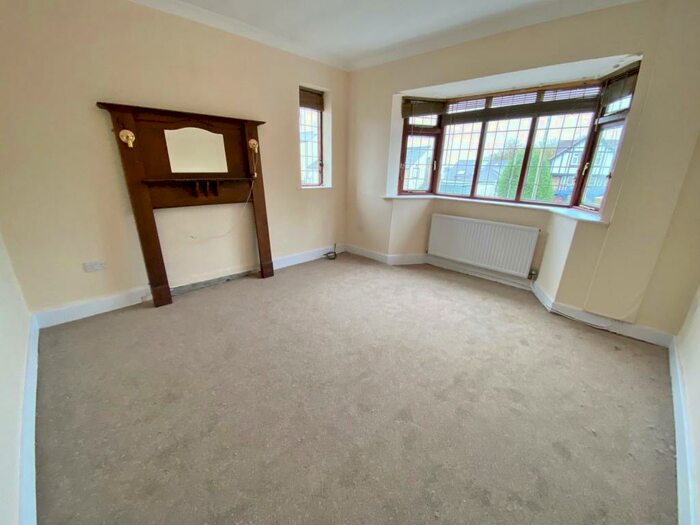 4 Bedroom Bungalow To Rent In Catford Lane, Little Eccleston, Preston, PR3