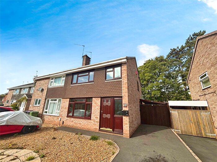 3 Bedroom Semi-Detached House To Rent In Chestnut Drive, Wellington, Telford, Shropshire, TF1