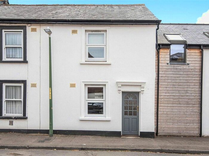 2 Bedroom Terraced House To Rent In Bradbourne Road, Sevenoaks, TN13