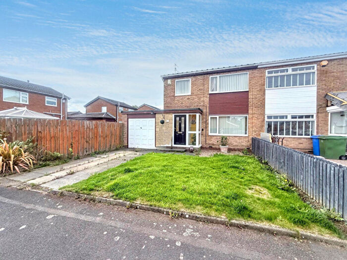 3 Bedroom Semi Detached House For Sale In Kirton Way, Cramlington, Northumberland, NE23