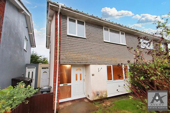 3 Bedroom Semi-Detached House To Rent In Milton, BS22