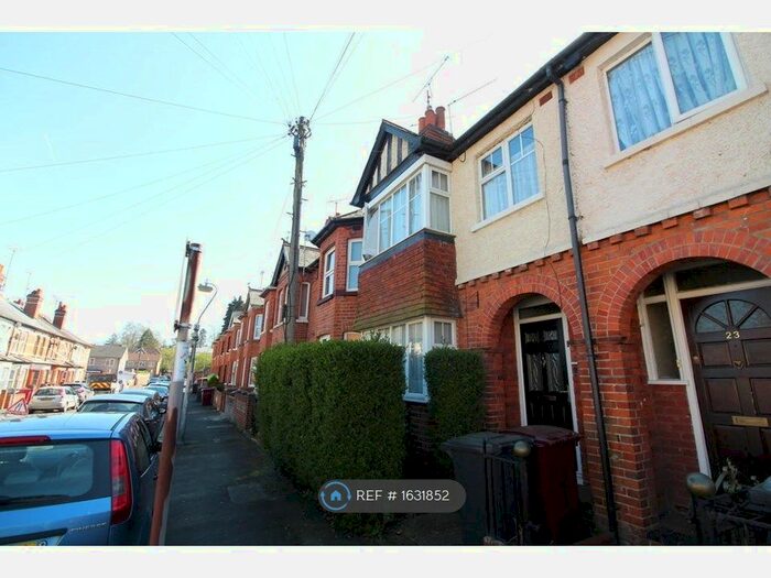 3 Bedroom Terraced House To Rent In Gloucester Road, Reading, RG30