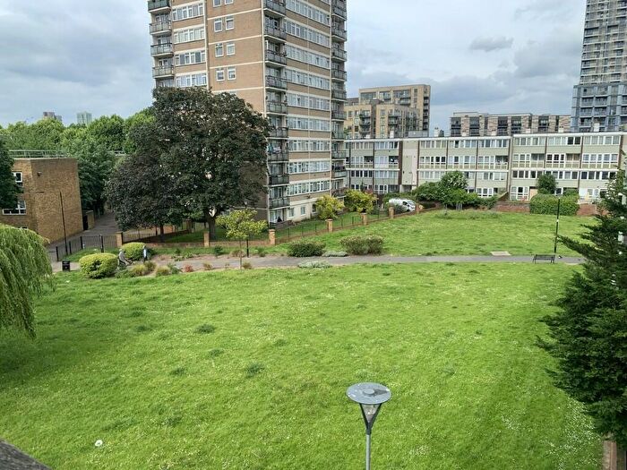 1 Bedroom Flat To Rent In Giraud Street, London, E14