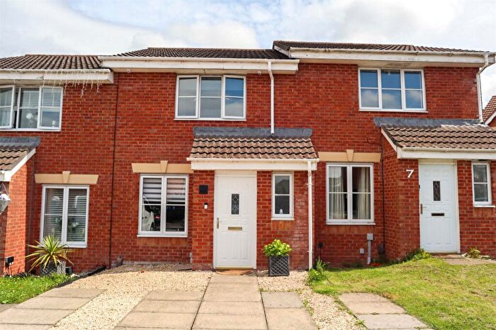 2 Bedroom Terraced House For Sale In Blair Atholl Grove, Hamilton, South Lanarkshire, ML3