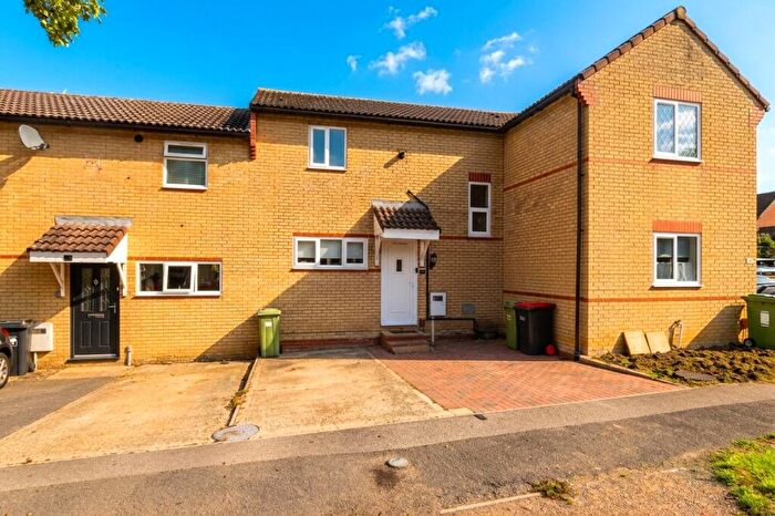 2 Bedroom Terraced House For Sale In Pickering Drive, Emerson Valley, MK4