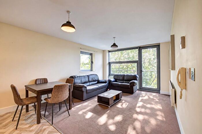 2 Bedroom Flat To Rent In Lime Square, Quayside, Newcastle Upon Tyne, NE1
