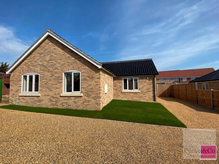 3 Bedroom Bungalow To Rent In Carpenters Close, Hales, NR14