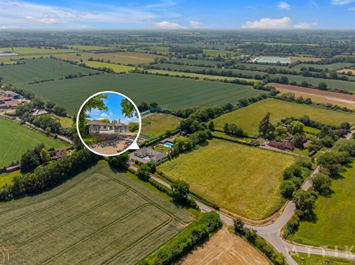 5 Bedroom Detached Bungalow For Sale In Ringsfield Road, Ilketshall St. Andrew, Beccles, NR34