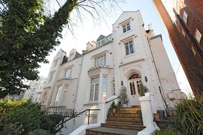 2 Bedroom Apartment To Rent In Abbey Road, St John`s Wood, NW8