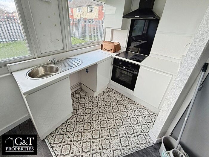 1 Bedroom Flat To Rent In Greenlawns, St. Marks Road, Tipton, DY4