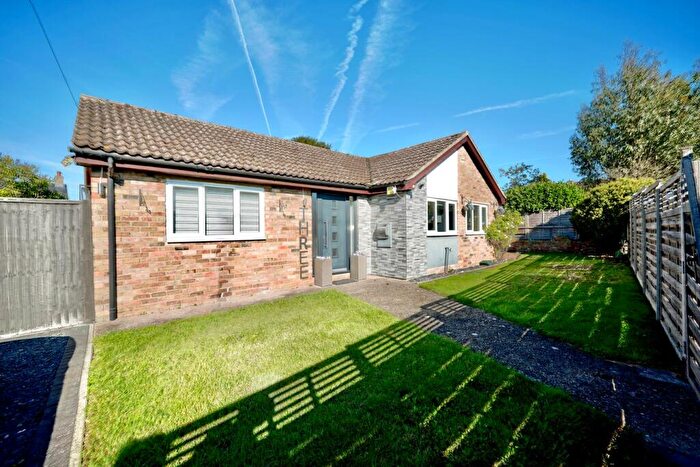 2 Bedroom Bungalow For Sale In Bell Lane, Alconbury, Huntingdon, PE28