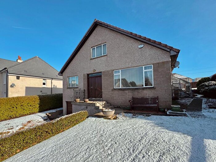 3 Bedroom Detached House For Sale In Kilncroft Terrace, Douglas, Lanark, ML11