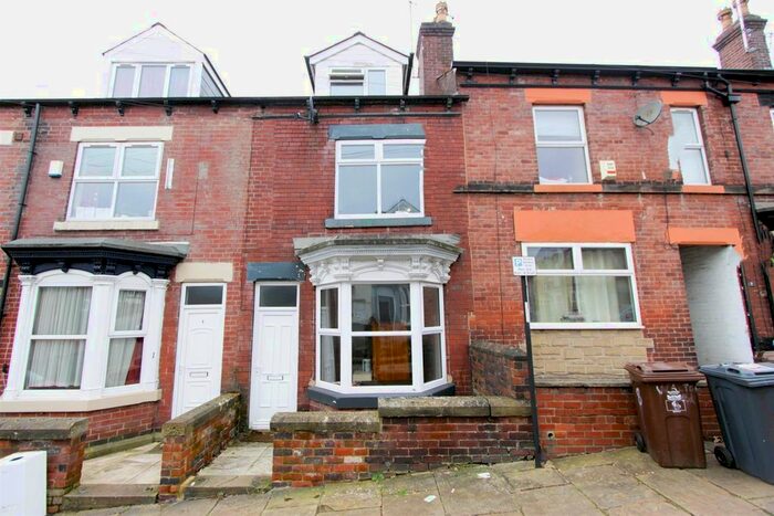 4 Bedroom Property To Rent In Walton Road, Sheffield, S11