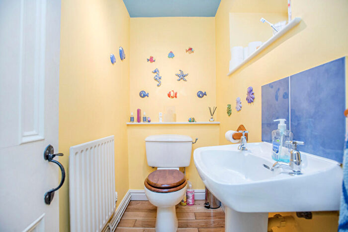 4 Bedroom Detached House For Sale In Hale Bank Cottage, Hale, LA7
