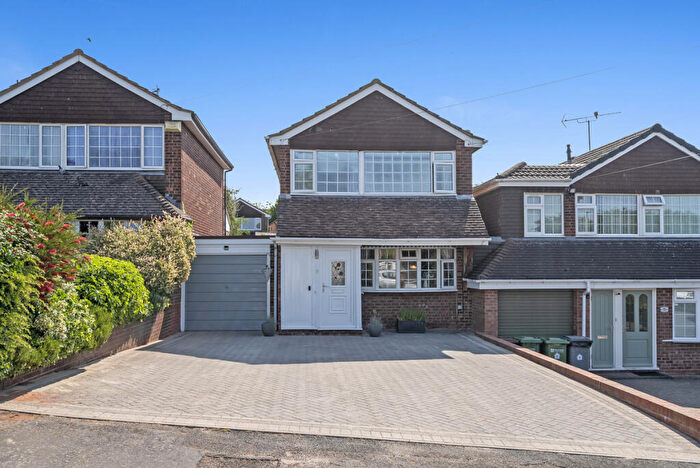 3 Bedroom Detached House For Sale In Seven Hills Drive, Stourport-on-severn, DY13
