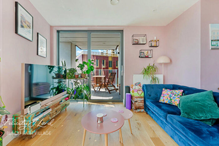 2 Bedroom Apartment For Sale In Station Road, London, SE13