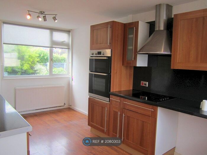 3 Bedroom End Of Terrace House To Rent In Fallowfield, Halton Brook, Runcorn, WA7
