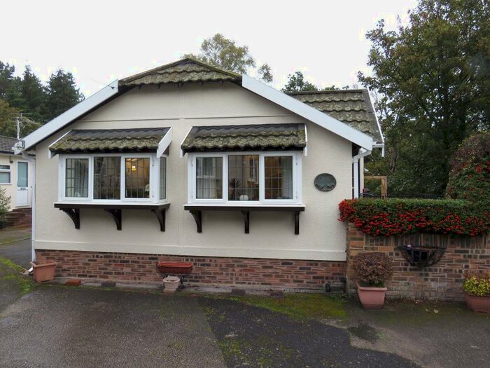 2 Bedroom Park Home For Sale In Eddisbury Hill, Delamere, Northwich, CW8