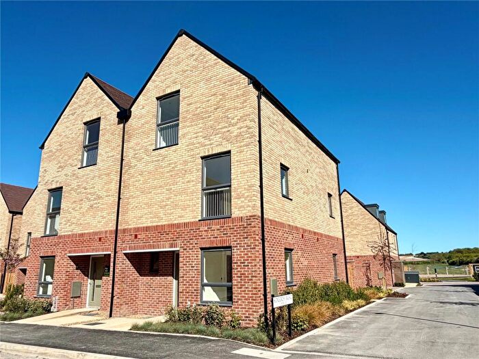 4 Bedroom Semi-Detached House For Sale In Netherhall Gardens, Worts Causeway, Cambridge, Cambridgeshire, CB1